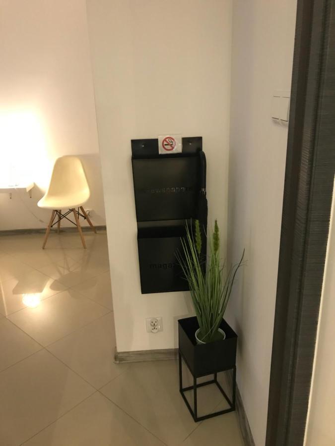 Kazimir Apartament Lodz Bagian luar foto