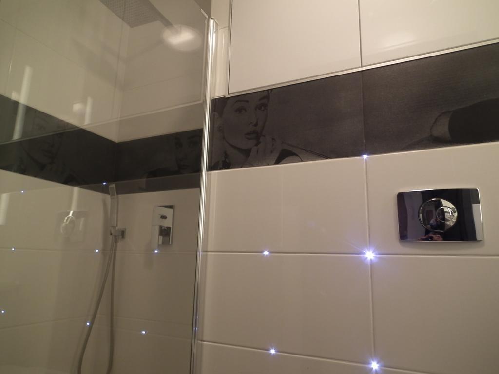 Kazimir Apartament Lodz Bagian luar foto