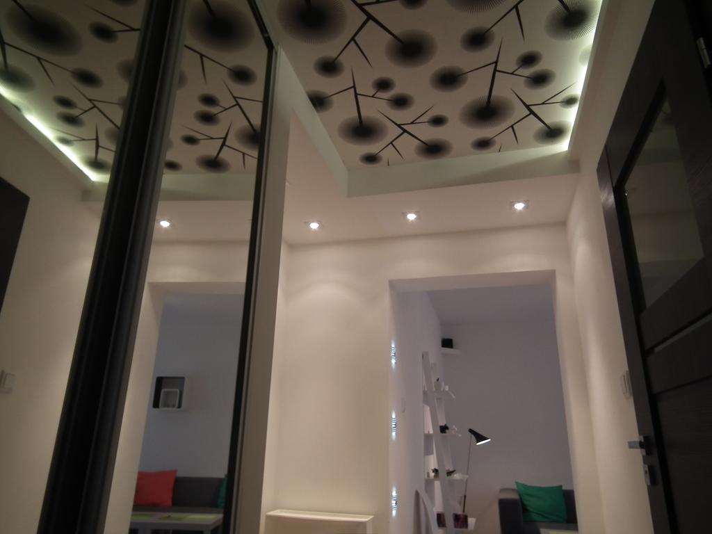 Kazimir Apartament Lodz Bagian luar foto
